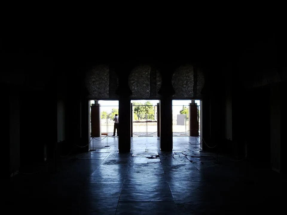 Inside the Salón Rico of Medina Azahara.