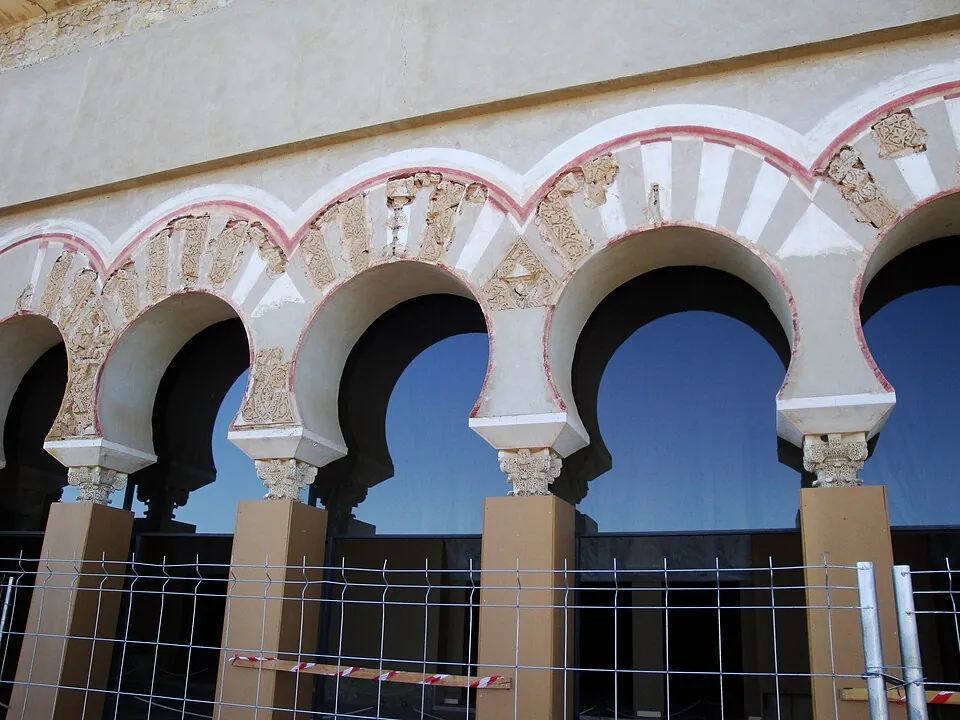 Arches of the Salón Rico of Medina Azahara.