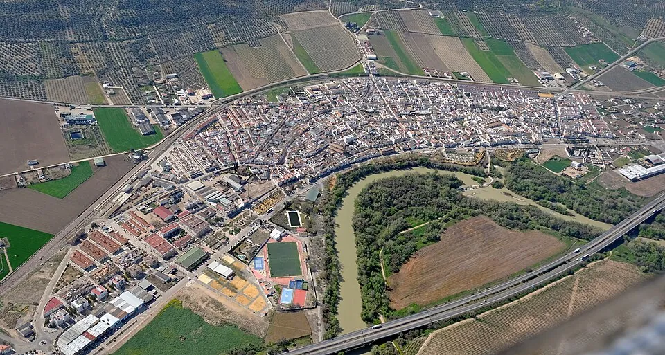 Villa del Río, beside the Guadalquivir.